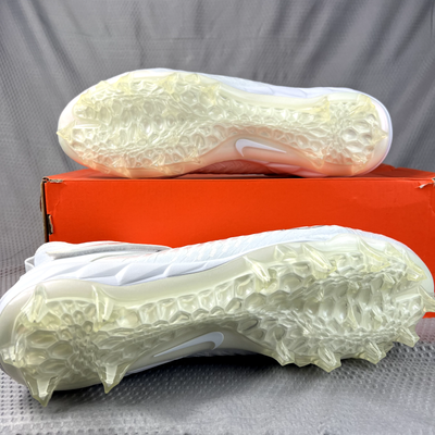 Nike Alpha Menace Pro 2 Mid White Chrome Football Cleats AQ3209-109 Size 15 New Nike Alpha Menace Pro 2 Mid White Chrome for Sale  main image 4