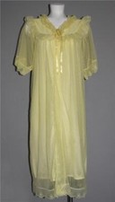 VTG Yellow Crocheted Lace Ruffles S/S 2-Layer Sheer Nightgown / Robe Wm's L