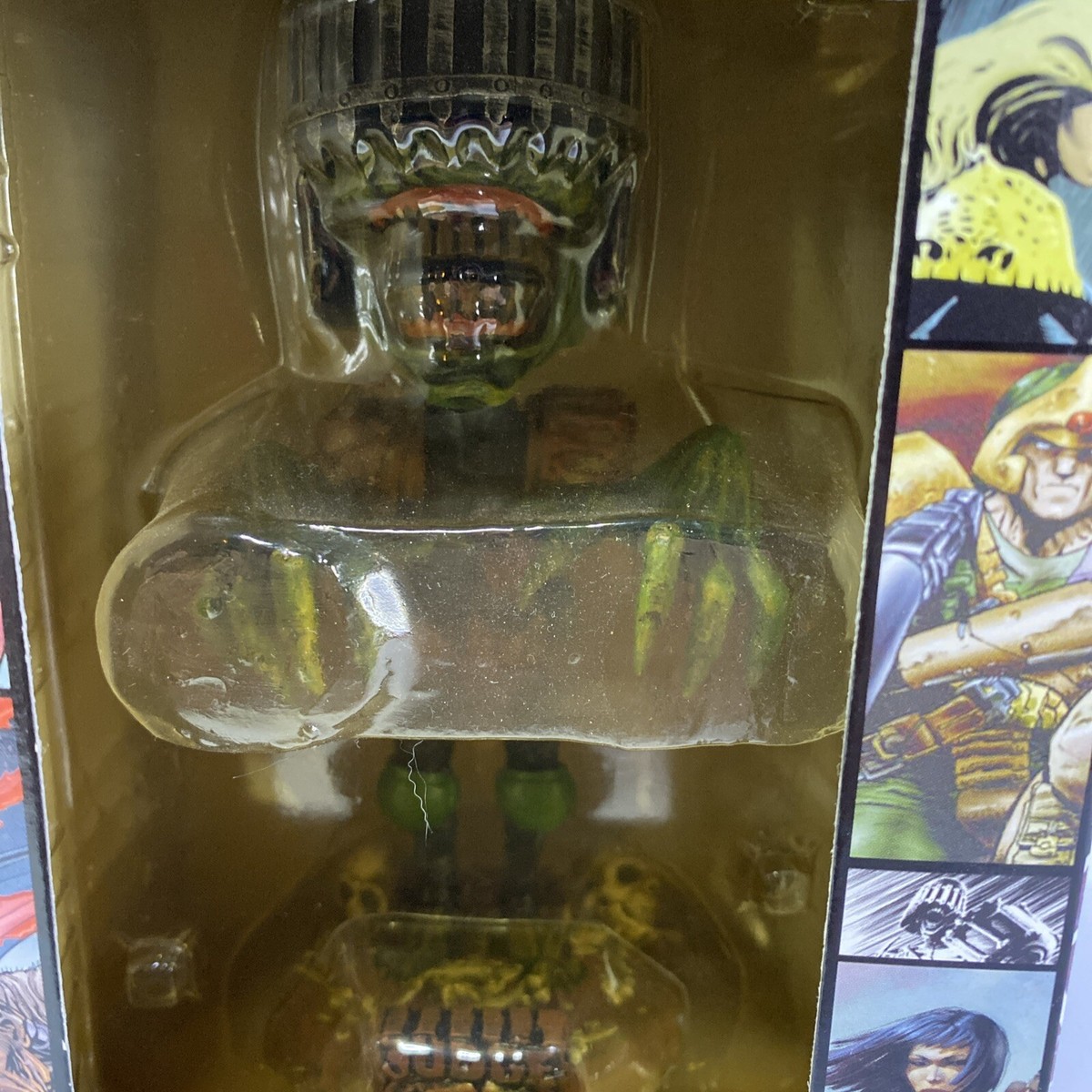 JUGE DEATH BOBBLEHEAD 首振り　ジャッジデス Judge Dredd Judge Death Bobble Head Knocker Statue Figure