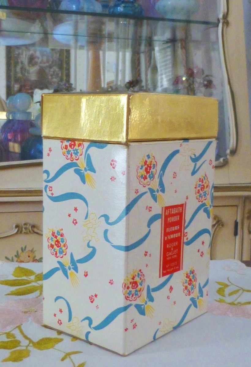 VTG 1950s Roger & Gallet FLEURS D'AMOUR 0.50 Oz Dry Perfume & 4 Oz