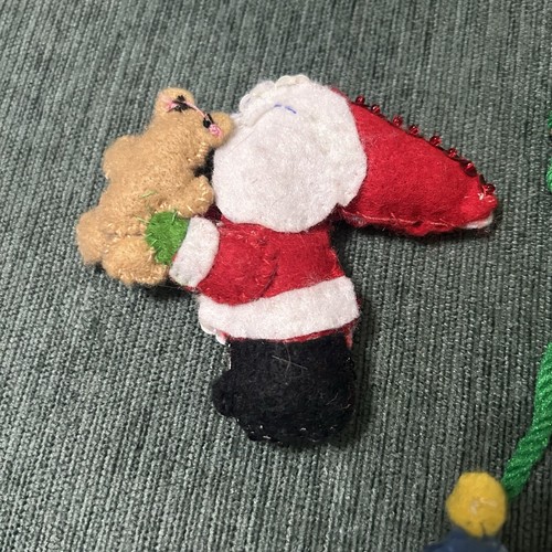 5 Vtg Felt Christmas Ornaments Beaded Sequined Santa Snowman Child Gift Church - Picture 15 of 17