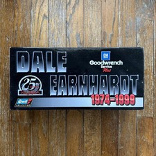 1/18 REVELL 3 DALE EARNHARDT 1974-1999 GM Goodwrench Service Plus NASCAR