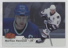 2006 Flair Showcase Executive Lounge Legacy Collection 12/35 Markus Naslund 0r6j