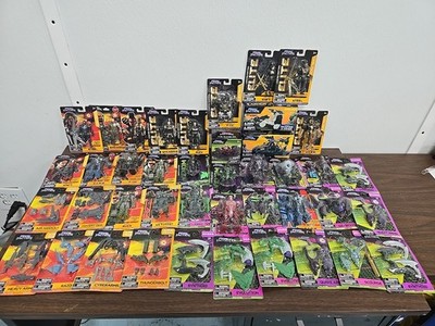 Final Faction ELITE/VENOM Limited Edition Action Figure Lot of 42