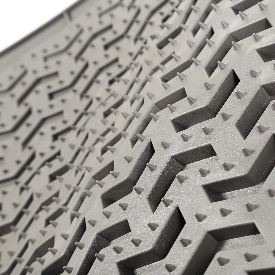 Revestimiento de piso todo terreno Rugged Ridge 84903.04 para 11 Ram 1500 2500 3500 Foto 4 de 4