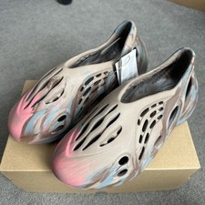 On Feet Yeezy Foam Runner Marble Yeezy Foam RNNR Sand For Sale