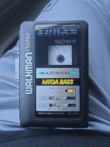 Sony Walkman AM/FM Radio Cassette Player WM-AF55 Vintage Parts