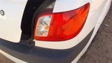 Passenger Right Tail Light Sedan Fits 06-11 RIO 306774