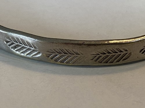 Vintage Taxco Bracelet Sterling Silver Etched Leaf Bangle Mexico - Picture 5 of 5