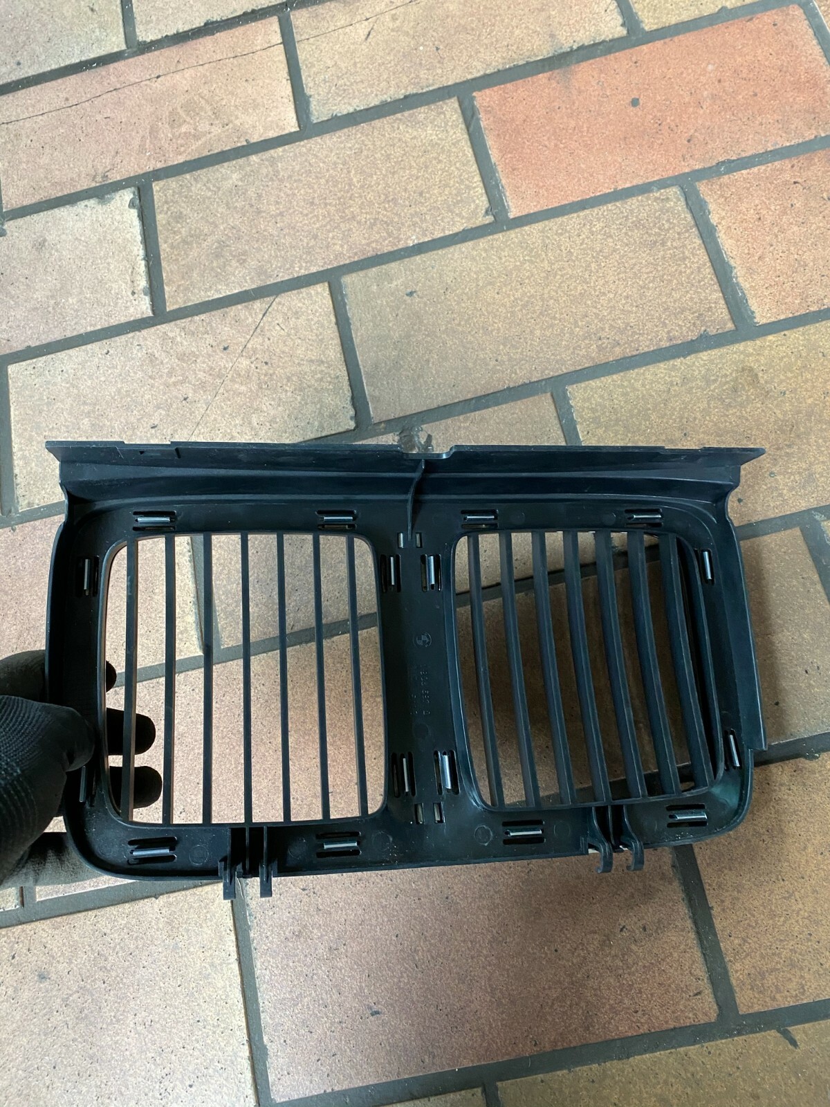 BMW E32 FRONT KIDNEY GRILLE 1908697 7-series 735i for sale online  
