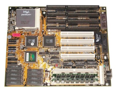 SOYO SY-033A2 - retro/vintage Socket 5 motherboard with Pentium 100Mhz CPU