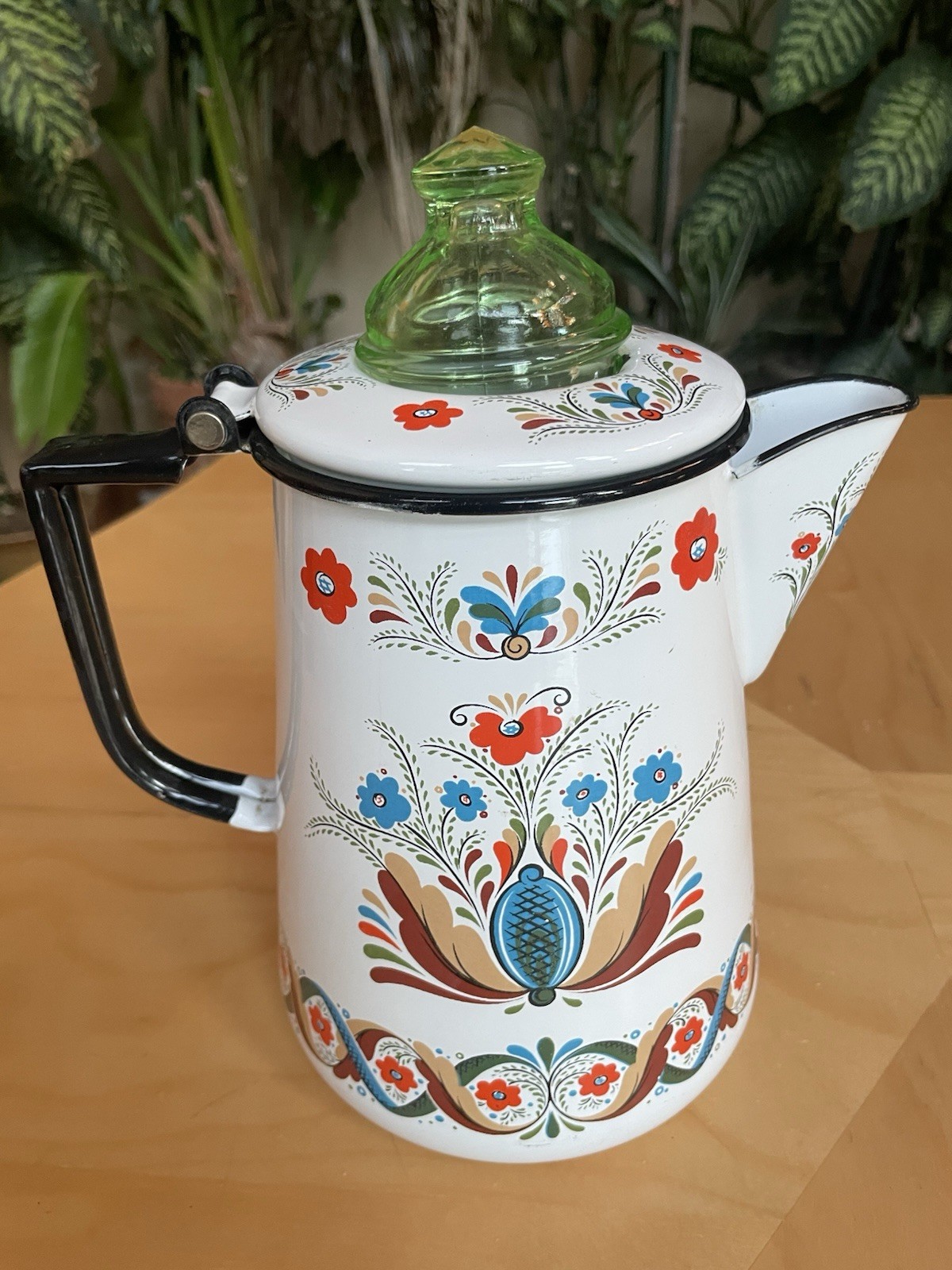 Vintage Berggren Enameled Coffee Percolator Uranium Green Glass Top 9.5” Flowers