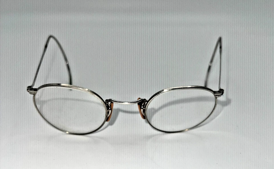 Gafas ópticas americanas vintage completas con estuche original. Foto 2 de 4