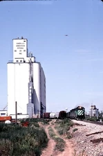 Burlington Northern (BN) - SD40-2 - #7830 - Original 35mm Slide