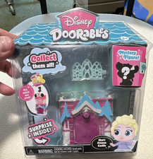 Just Play Disney Frozen Elsa Castle Playset Collector's Edition Surprise Figure