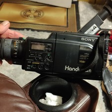 Sony Handycam CCD-V11 6x Optical Zoom Video8 Camcorder LCD Screen Black