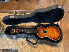 Vintage 1950 s Harmony Soprano Ukulele with H...
