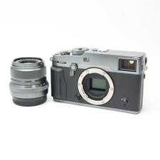 Fujifilm Fuji X-Pro2 Graphite Edition XF 23mm F/2 Lens Kit 90