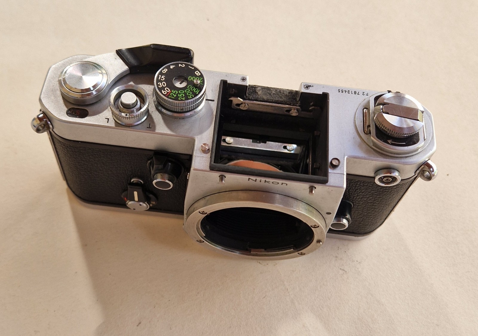 Nikon F2 35mm Spiegelreflex Vintage Filmkamera Naked Body