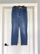 St. John's Bay Medium Wash Denim Stretch Classic Fit Straight Leg Jeans Size 12