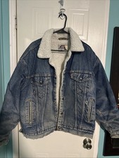 AUTHENTIC LEVIS Size L Made in USA Sherpa Lined Denim Jacket VTG 1980  s