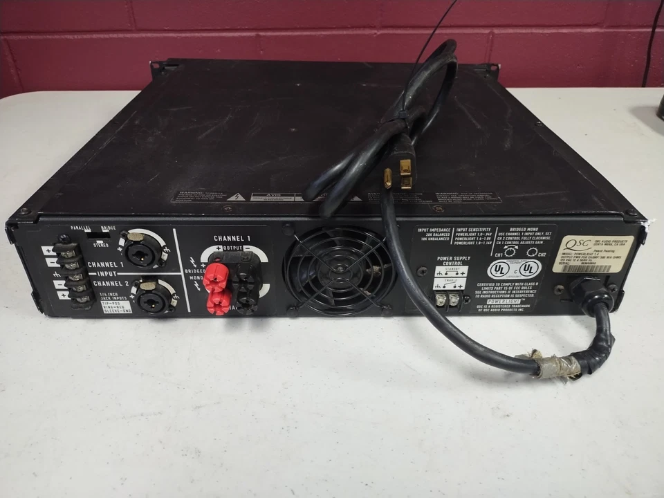QSC Powerlight 1.4 Amplifier Professional Audio Amplifier - Image 2 of 4