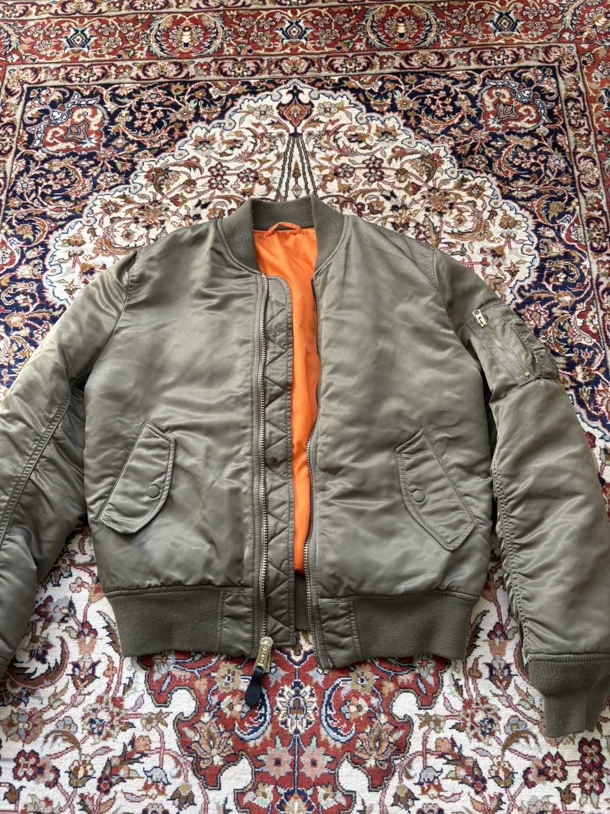 Alpha Industries MA-1 Intermediate bomber Flyers jacket men's large slim Fit - product detail image 1