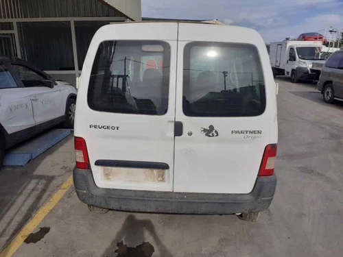 9h02 complete engine for Peugeot Partner (S2) Combini Space 2010 1714754 - Picture 10 of 10