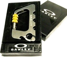 RARE OAKLEY METALWORKS LARGE CARABINER Sliver Spine  Basket w/ Gold Gate Lock