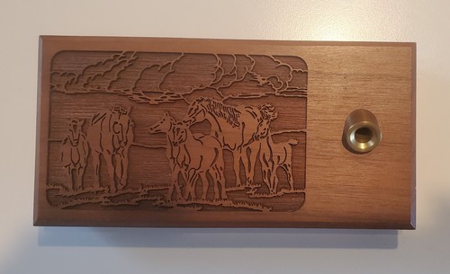 Vintage Lasercraft Walnut Desk Set Horses Pen Pencil Paper Clip Calendar Holder - Picture 2 of 7