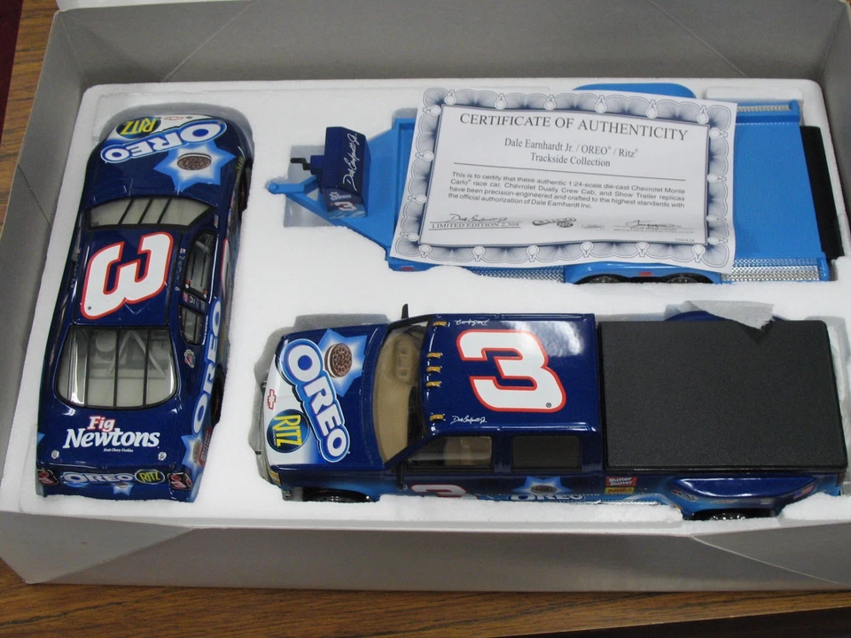 Dale Earnhardt Jr Brookfield Collectors Guild 1:24 2002 Oreo cabina de auto y remolque Foto 2 de 4