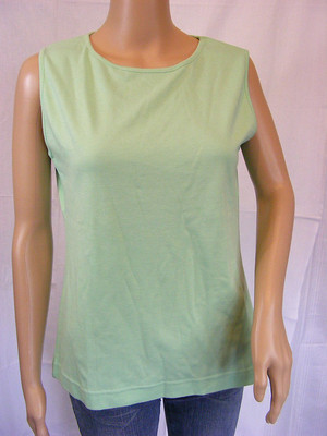 EXXEL ~ 40 42 ~ T-Shirt Shirt Top ~ pastell grün ~ Exklusives Design - Top !