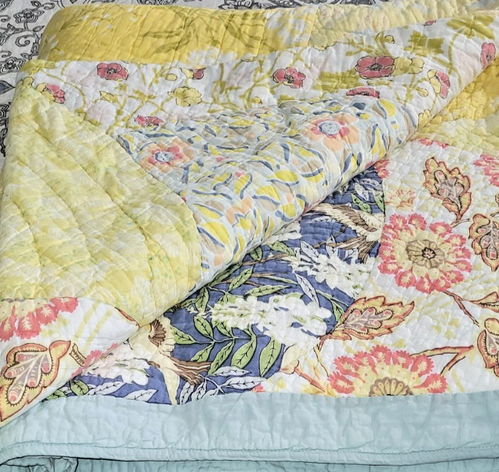 3 PCs POTTERY BARN Cal King Patchwork Quilt Bedspread & 2 Sham Reversible 108x94
