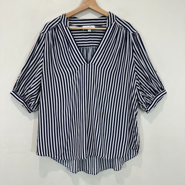 Witchery Top Women AU 16 Blue/White Striped V Neck 1/2 Sleeve Viscose