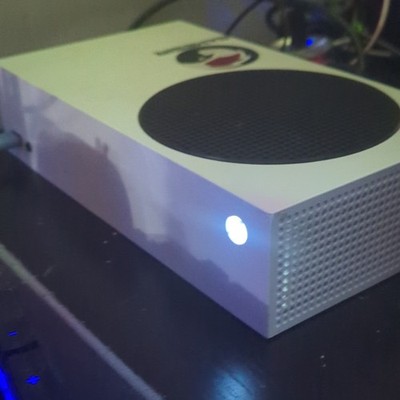Microsoft Xbox Series S White Home Console 512GB 4K UHD Wi-Fi RRS-00001