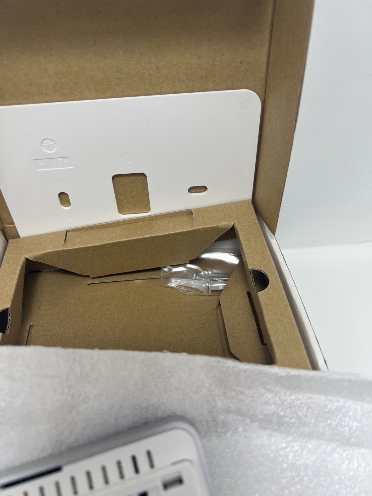 Lennox iComfort M30 Universal Smart 4.3" LCD Color Display Programmable...