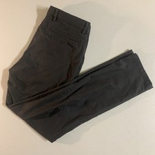 30 X 32 Old Navy Men  s Pants Ultimate Tech Straight Built in Flex