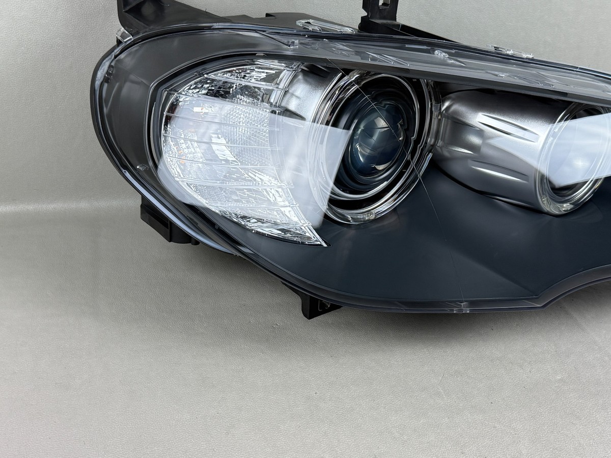 New! 2007-2010 BMW X5 E70 Right RH Side Halogen Headlight OEM