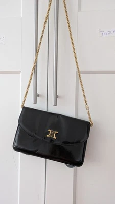 Celine Triomphe