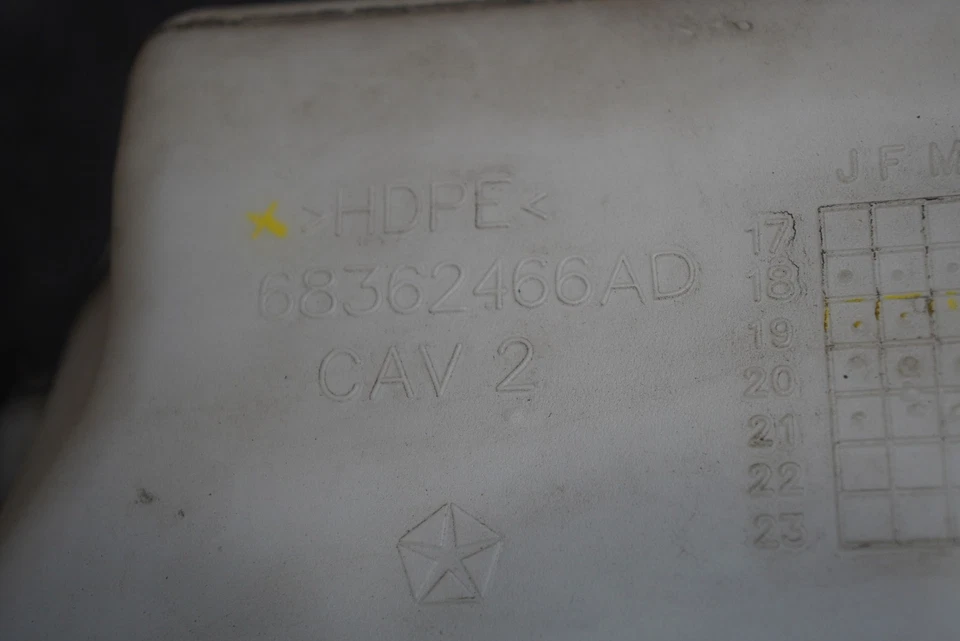 Windshield Washer Bottle Tank Reservoir 68362466AD OEM Dodge Ram 3500 2022 - Image 4 of 4