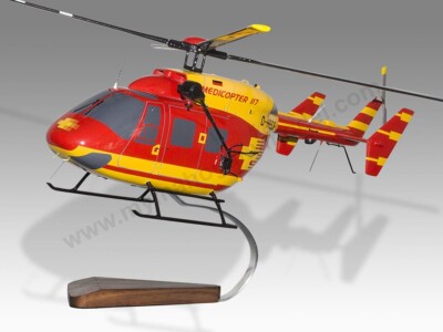 Airbus Helicopters MBB BK117 B-2 Medicopter DRF Desk Wood Model Small Scale 1/32