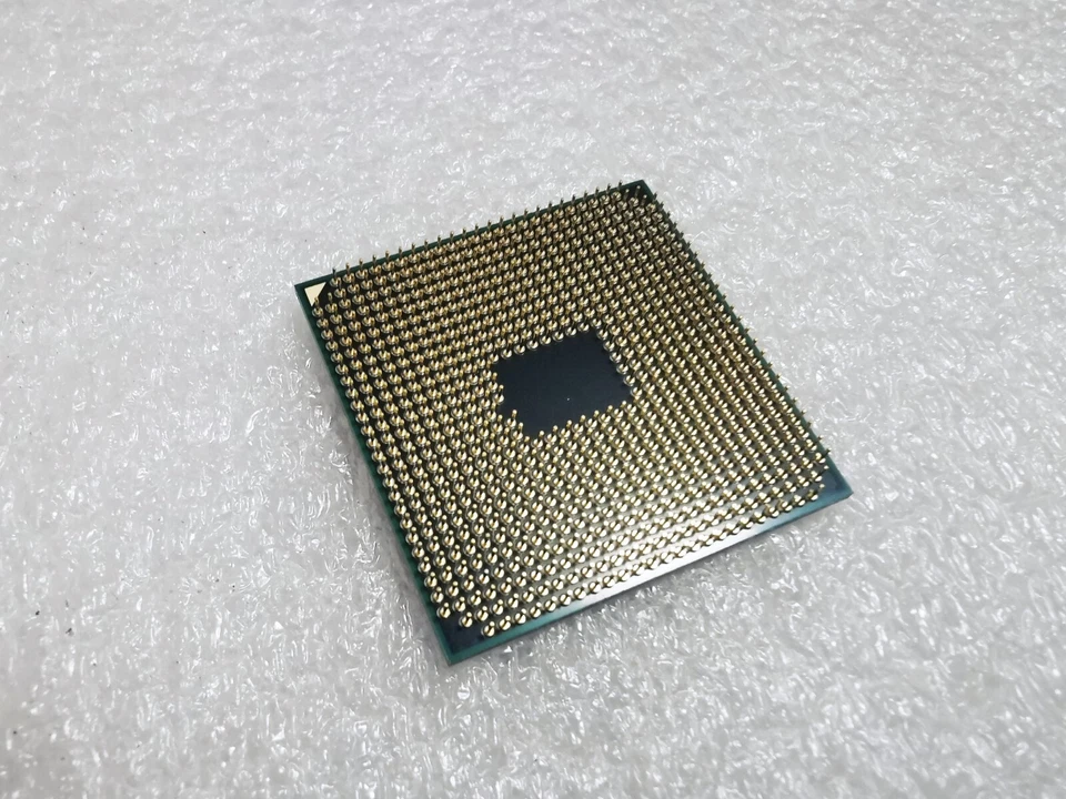 AMD AM3305DDX22GX A4 Series A4-3300M 1.9GHz Socket FS1 CPU Processor Mobile - Image 3 of 4