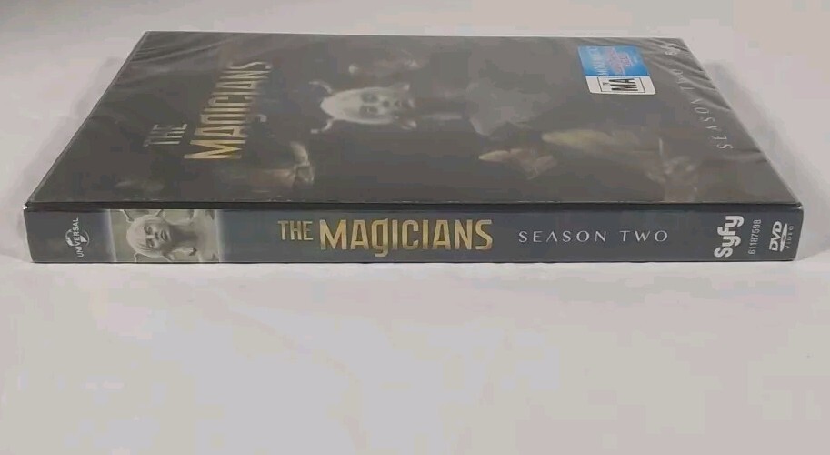 The Magicians Season Two DVD With Slipcover, Gag Reel. Syfy. New