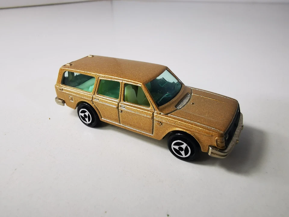 Volvo 245 DL Majorette 1:60 – Rare Voiture Miniature de Collection - Photo 2/4