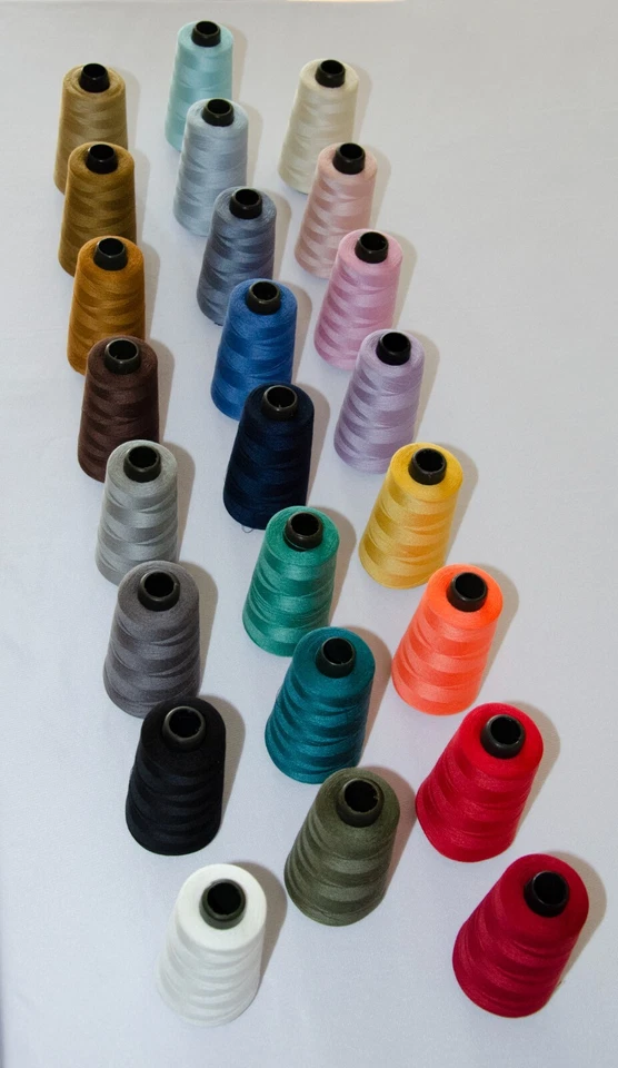 Hilo de coser de poliéster 3000 yardas cono de calidad overlocking Foto 2 de 4