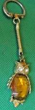 Vintage goldtone metal OWL yellow body rhinestone eye keyring key chain keychain