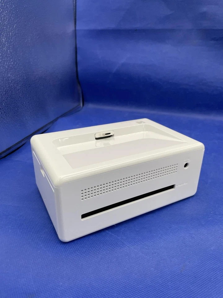 Kodak Dock Plus photo printer- print photos instantly! - Image 4 of 4