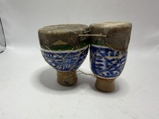Coppia di tamburi bongo in ceramica fatti a mano teste di pelle naturale folk etnico