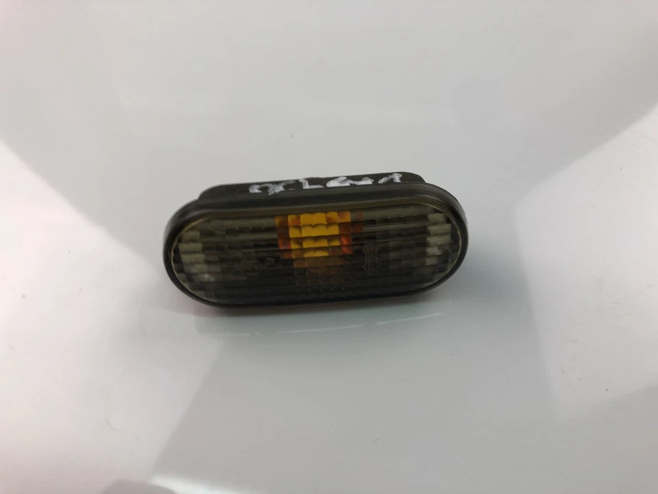 SEAT TOLEDO I 1L 3A0949117G Front Fender Turn Signal 1998 17878153 - Immagine 2 di 4