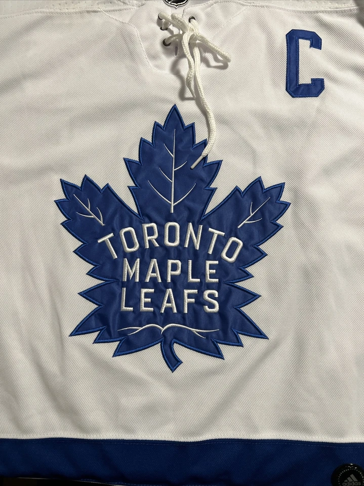 John Tavares Signed Toronto Maple Leafs Jersey PSA/DNA Size 54 - Image 3 of 3